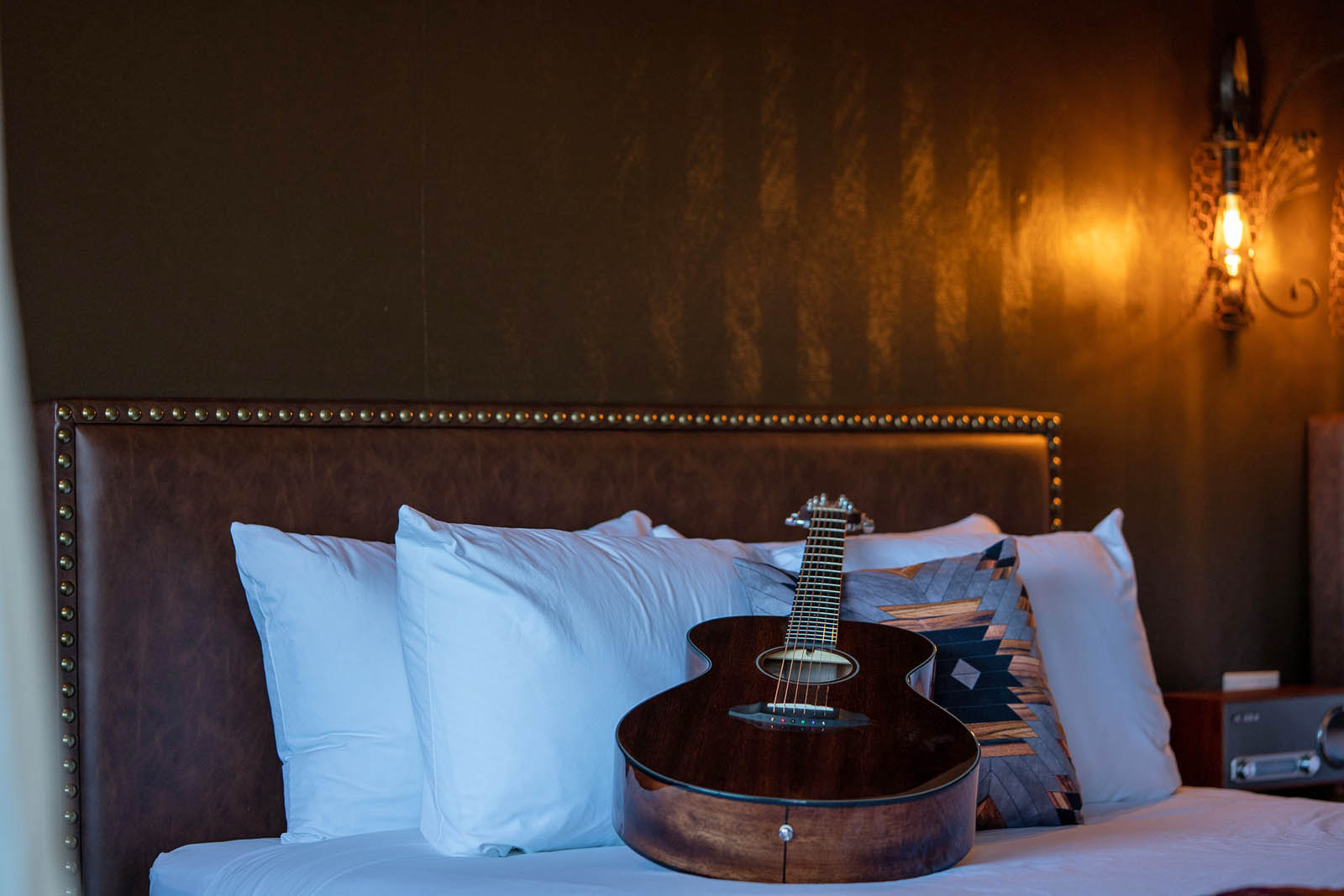 guitar in all rooms